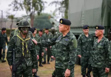 Biography of Big Kung Lieutenant General Boonsin Phadklang Commander of the 2nd Army who protects the Thai Cambodian border