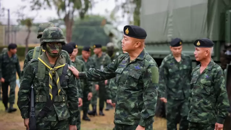 Biography of Big Kung Lieutenant General Boonsin Phadklang Commander of the 2nd Army who protects the Thai Cambodian border